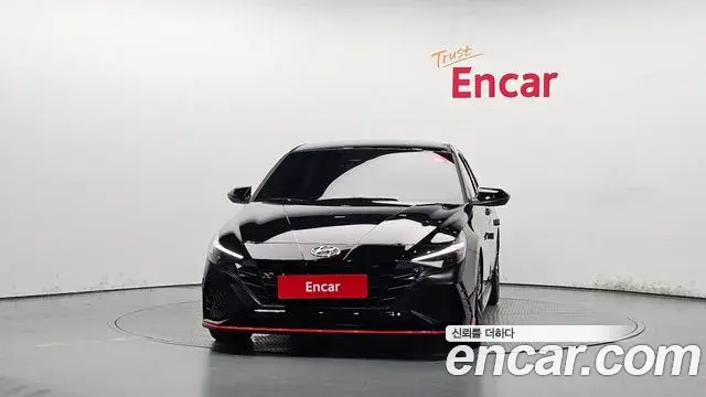 Hyundai The New Avante Hybrid 2022 — Photo 22/32
