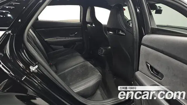 Hyundai The New Avante Hybrid 2022 — Photo 21/32