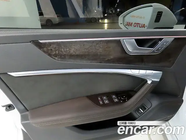 Audi A7 2020 — Фото 15/20