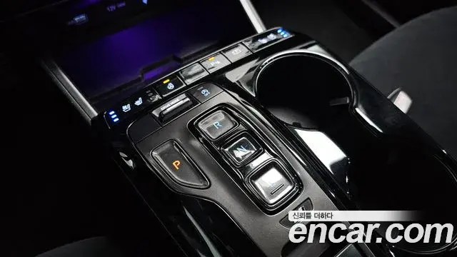Hyundai The New Tucson 2022 — Фото 9/20