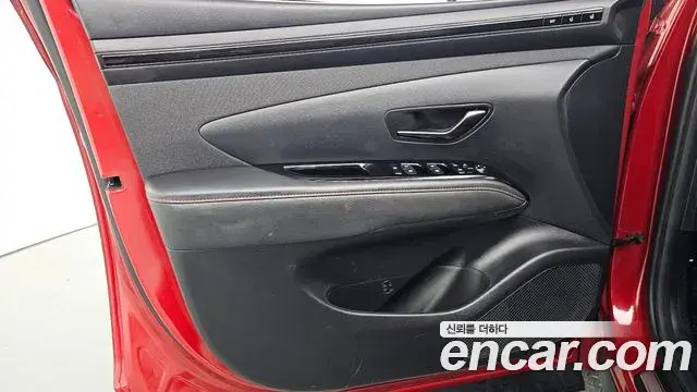 Hyundai Tucson Hybrid 2022 — Photo 25/36