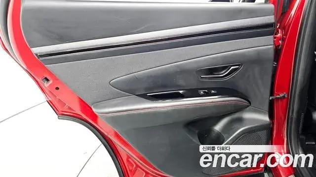 Hyundai Tucson Hybrid 2022 — Photo 10/36