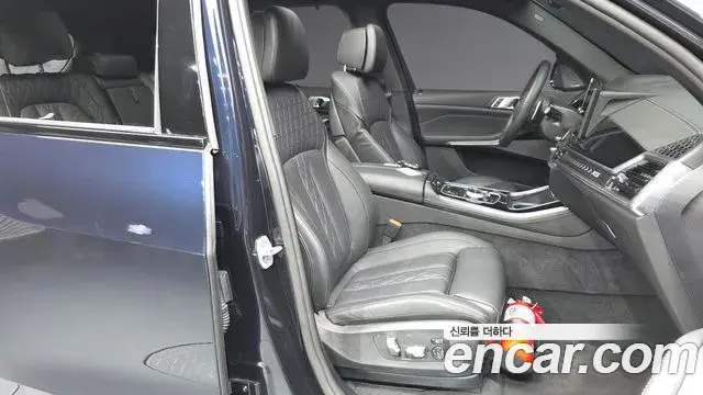 BMW X5 2025 — Фото 11/20