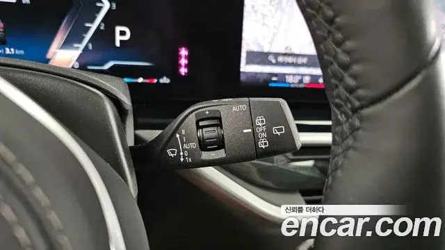 BMW X7 2023 — ფოტო 20/37