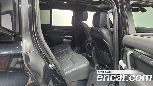 Land Rover Defender 2022 — Şəkil 15/20