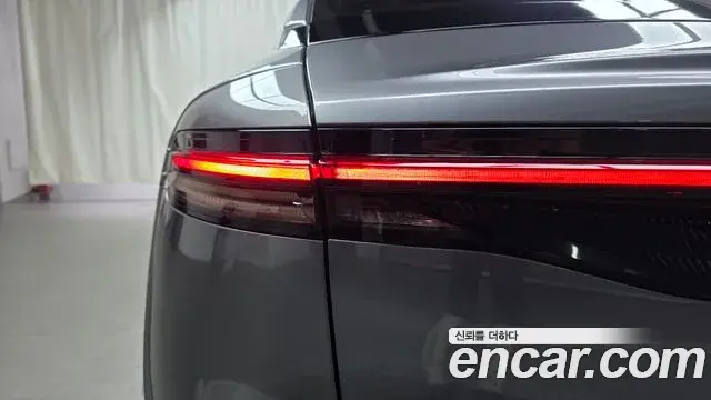 Toyota Crown Crossover 2024 — ფოტო 13/35