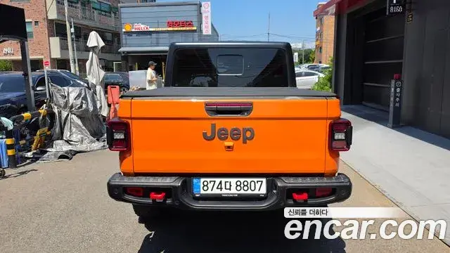 Jeep Gladiator 2025 — Фото 4/20