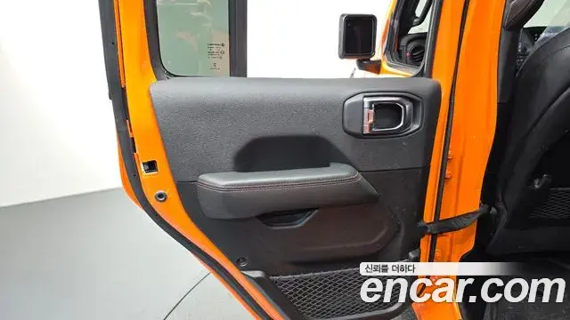 Jeep Gladiator 2025 — Photo 10/30
