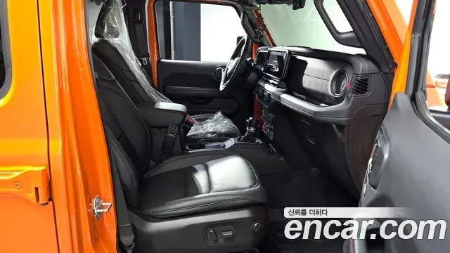 Jeep Gladiator 2025 — Photo 28/30