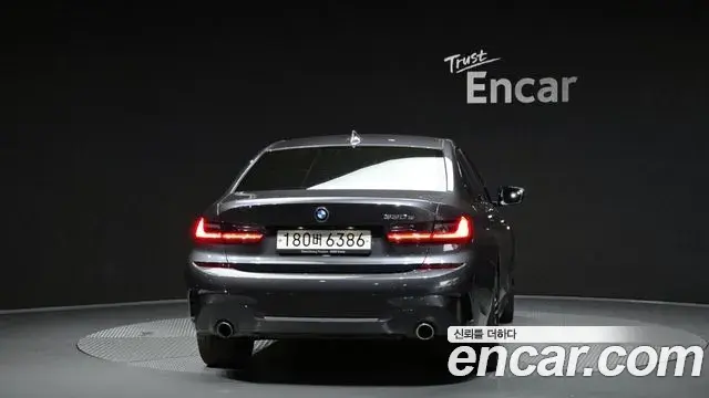 BMW 3 Series 2020 — Şəkil 34/34