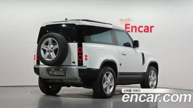 Land Rover Defender 2022 — Şəkil 19/20