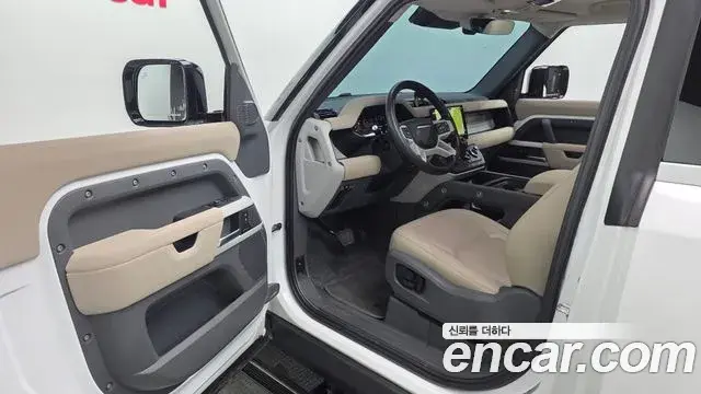 Land Rover Defender 2022 — Şəkil 7/20