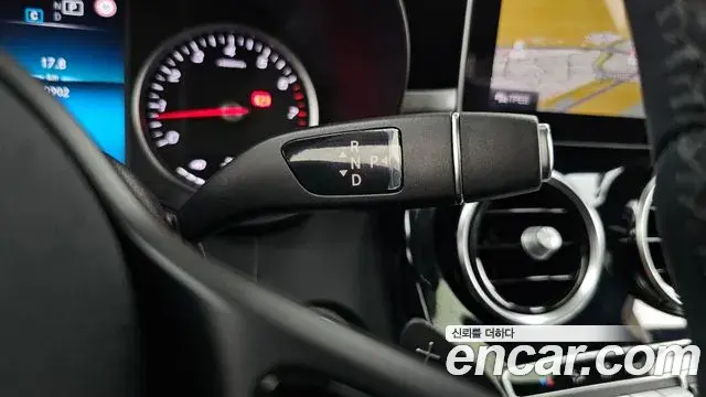 Mercedes-Benz C-Class 2020 — Фото 8/20