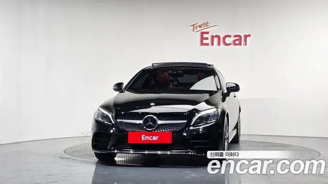 Mercedes-Benz C-Class 2023 — Фото 3/20