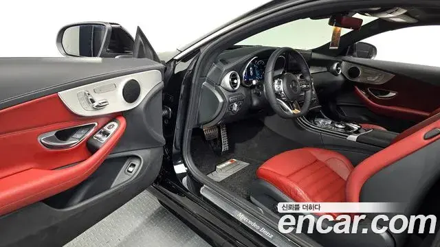 Mercedes-Benz C-Class 2023 — Фото 10/20