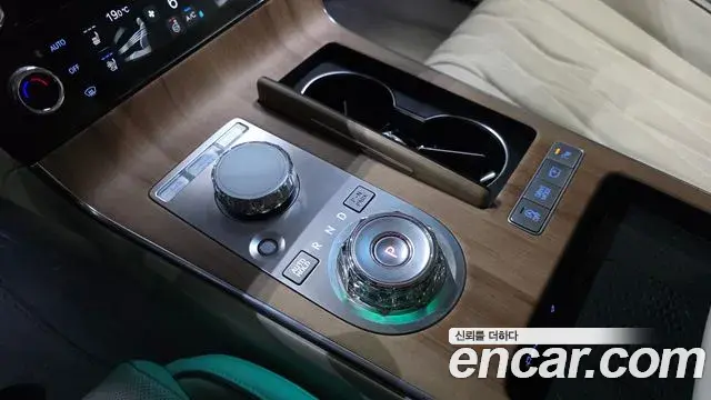 Genesis G80 2024 — Photo 30/32