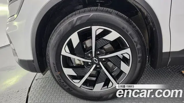 Renault Samsung QM6 2023 — ფოტო 7/34