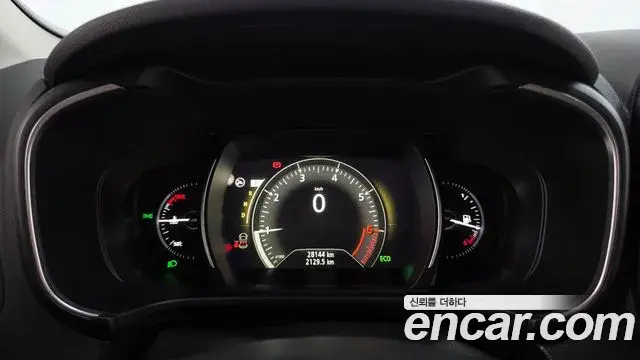 Renault Samsung QM6 2023 — ფოტო 13/34