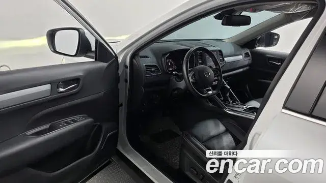 Renault Samsung QM6 2023 — ფოტო 19/34