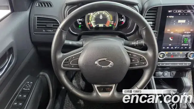 Renault Samsung QM6 2023 — ფოტო 18/34