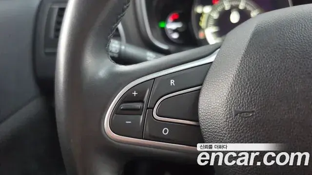 Renault Samsung QM6 2023 — ფოტო 32/34