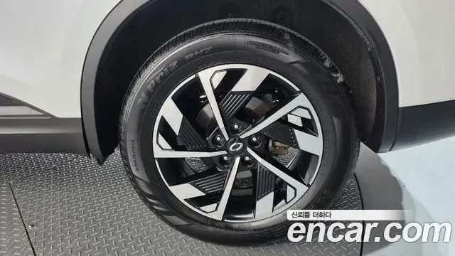Renault Samsung QM6 2023 — ფოტო 20/34