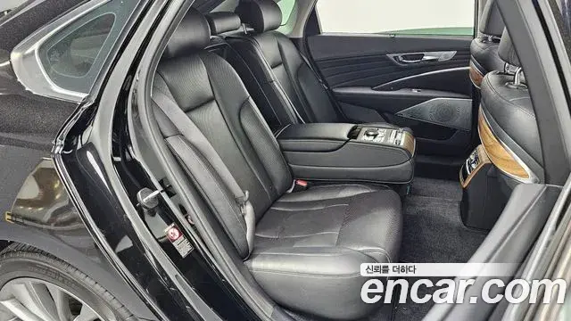 Kia The K9 2022 — Photo 11/20