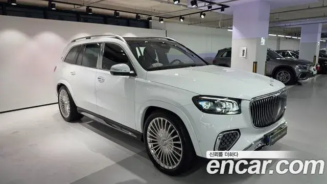 Mercedes-Benz GLS-Class 2026 — Şəkil 2/20