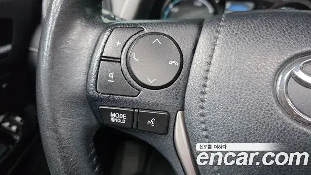 Toyota RAV4 2018 — Фото 18/20