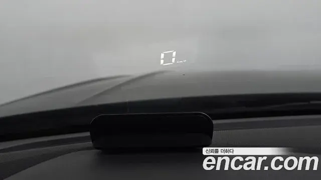 Volkswagen Tiguan 2018 — ფოტო 9/20