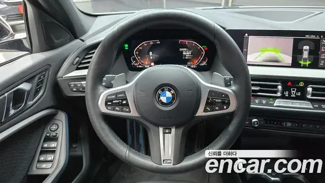 BMW 1 Series 2024 — Фото 13/20