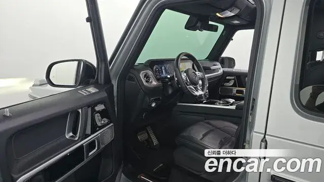Mercedes-Benz G-Class 2021 — Şəkil 26/32