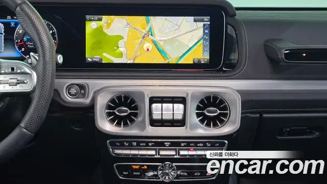 Mercedes-Benz G-Class 2021 — Şəkil 29/32
