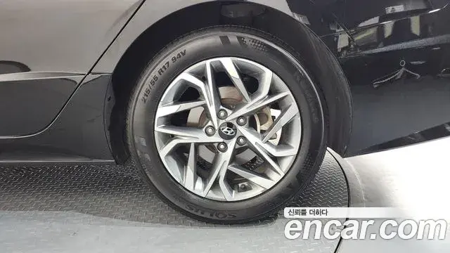 Hyundai Sonata Hybrid 2022 — ფოტო 18/30