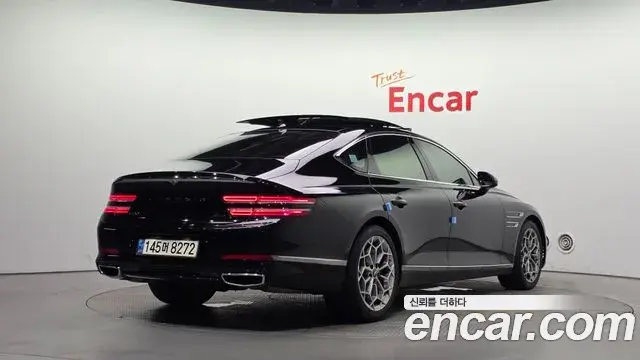 Genesis G80 2021 — Şəkil 25/33