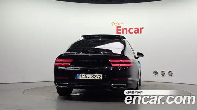 Genesis G80 2021 — Şəkil 13/33