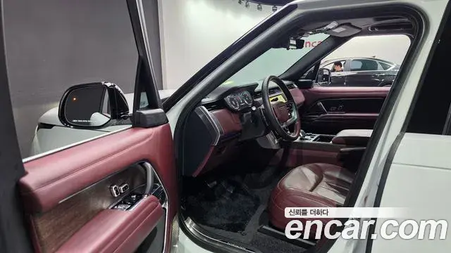 Land Rover Range Rover 2022 — Фото 10/20