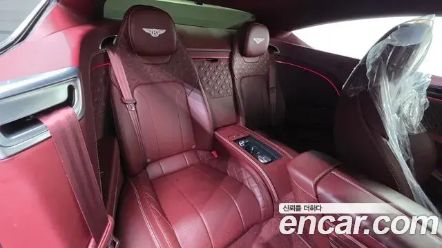 Bentley Continental GT 2020 — ფოტო 2/20