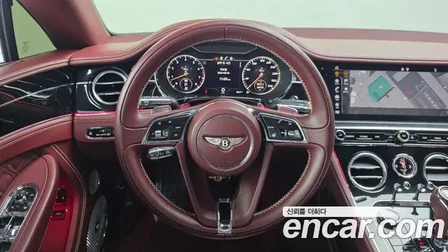 Bentley Continental GT 2020 — ფოტო 4/20