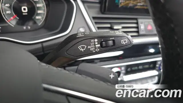Audi Q5 2022 — Photo 33/36