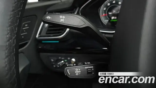Audi Q5 2022 — Photo 25/36