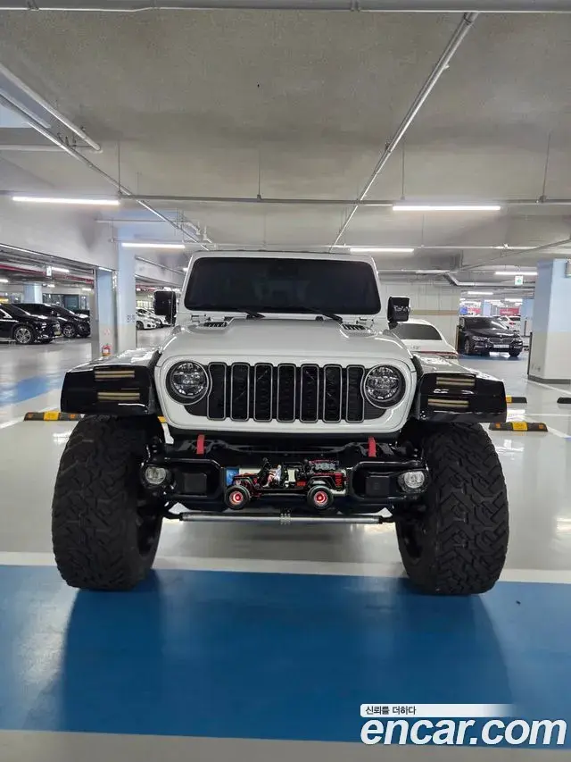 Jeep Gladiator 2021 — ფოტო 9/20