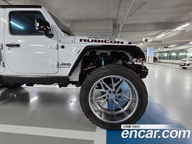 Jeep Gladiator 2021 — ფოტო 10/20
