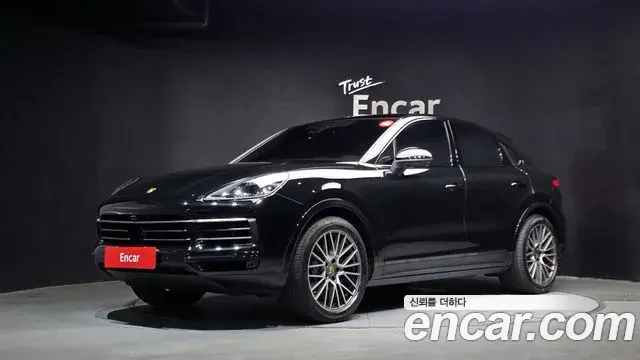 Porsche Cayenne 2022 — Photo 5/32