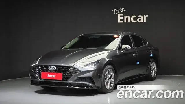 Hyundai Sonata Hybrid 2021 — Şəkil 8/20
