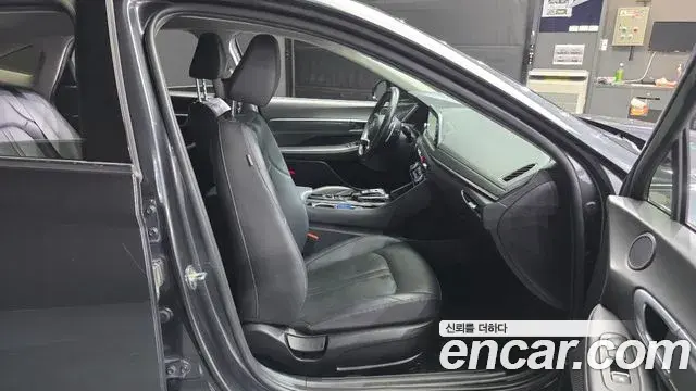 Hyundai Sonata Hybrid 2021 — Şəkil 1/20