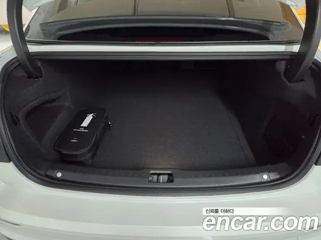 Volvo S90 2026 — ფოტო 16/20