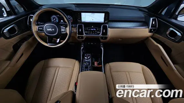 Kia Sorento 2022 — Фото 7/20