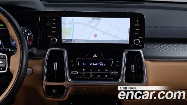 Kia Sorento 2022 — Фото 14/20