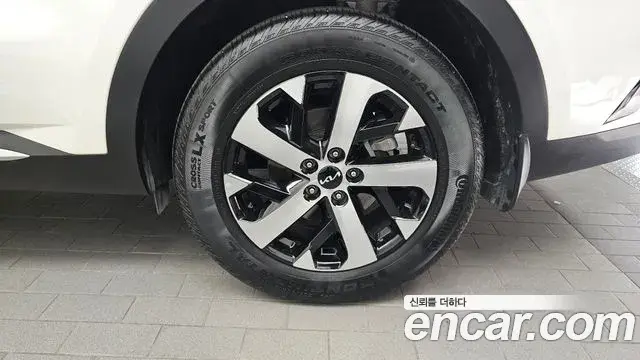 Kia Sorento 2022 — Şəkil 16/35